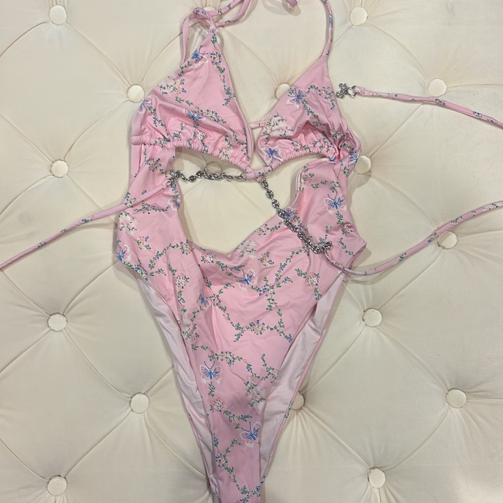 New Frankie’s Gemma Floral Wrap One Piece Swimsuit - Picture 4 of 5